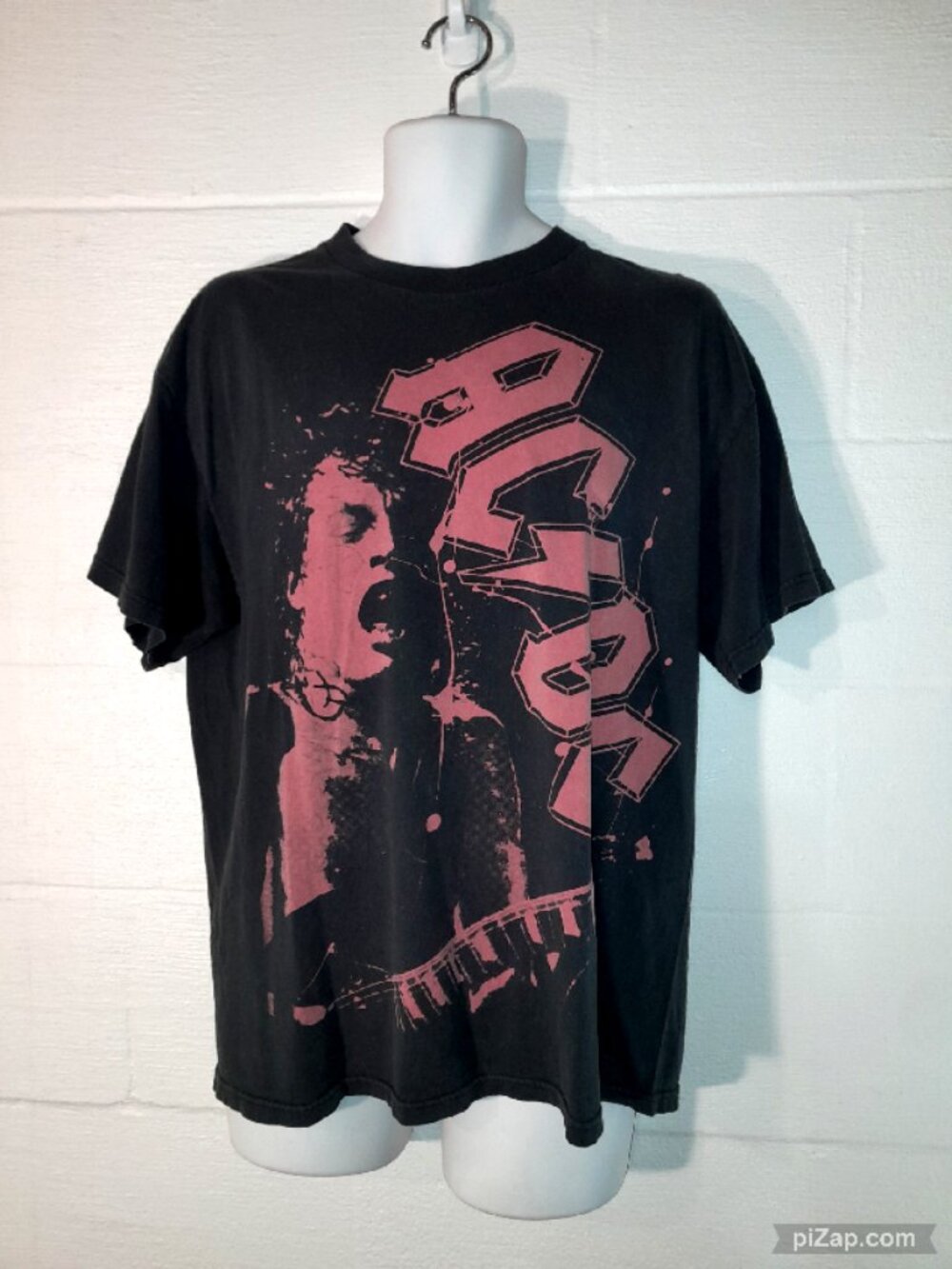 Vintage Y2K AC/DC T-Shirt Angus Young Rock Band Tee Black Red Adult Sz Large
